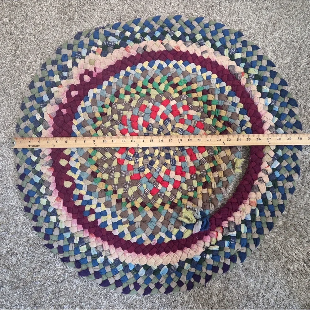 Vintage Handmade Braided Rag Rug Round Farmhouse Cabin Cottage Boho Folk Art 30